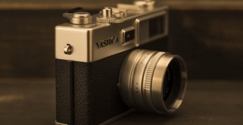 Yashica Y35 - ciekawy aparat na pierwszych zdjęciach