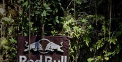 Rosjanin skoczy jak nikt wczeniej w Red Bull Cliff Diving na Ukrainie