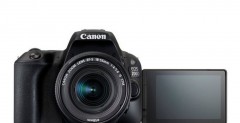 Canon EOS 200D