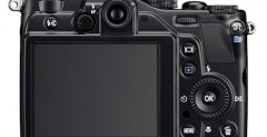 Nikon Coolpix P7000