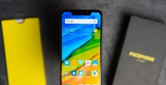 Xiaomi Pocophone F1 Xiaomi Pocophone F1