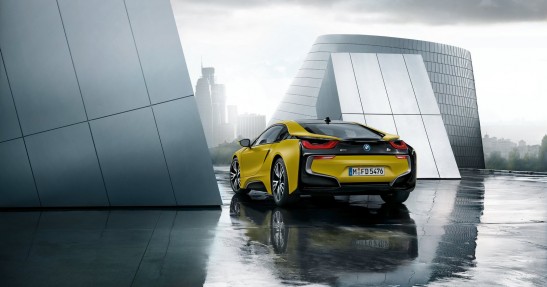 BMW i8 Protonic Frozen Yellow Edition