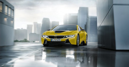 BMW i8 Protonic Frozen Yellow Edition