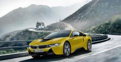 BMW i8 Protonic Frozen Yellow Edition