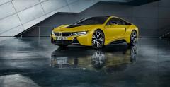 BMW i8 Protonic Frozen Yellow Edition