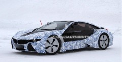 BMW i8 uchwycone na kole podbiegunowym