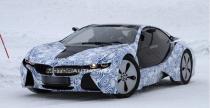 BMW i8 uchwycone na kole podbiegunowym