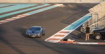 BMW Visio Efficient Dynamics uwiecznione na torze Yas Marina