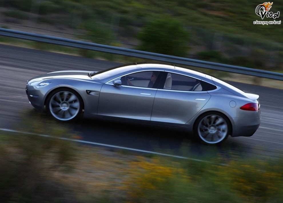 Tesla S