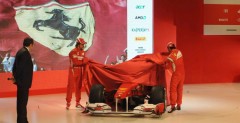 Massa i Alonso odsaniaj nowy bolid Ferrari