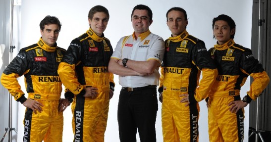 Bolid Renault F1 R30 2010