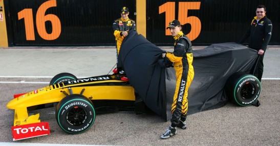 Bolid Renault F1 R30 2010