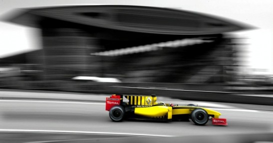 Bolid Renault F1 R30 2010