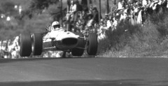 John Surtees, Honda RA273 John Surtees, Honda RA273
