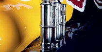 Red Bull - przedmioty zrobione z cz�ci bolidu