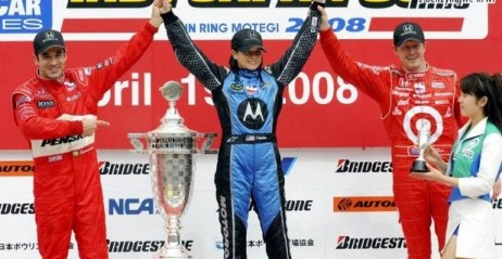 Piękna Danica Patrick w ostatni weekend wygrała swój pierwszy wyścig w serii Indy Car