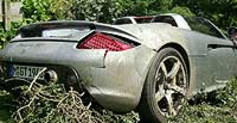 Anthony Hamilton rozbił warte 600 000$ Porsche Carrera GT