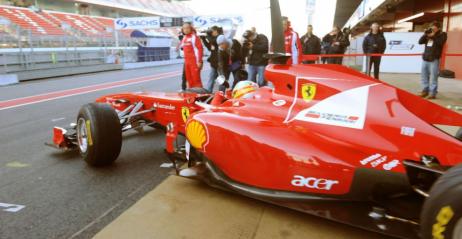 Fernando Alonso - testy Barcelona