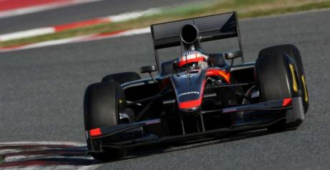 Narain Karthikeyan - testy Barcelona