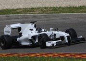 Nick Heidfeld - testy Pirelli