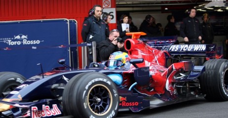 Toro Rosso tak si spodobao Bourdaisowi, e nie chcia si nim dzieli z Sebastianem Vettelem