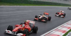 Fernando Alonso i Lewis Hamilton - GP Korei Poudniowej