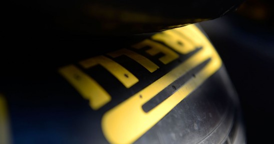 Awaria opony w bolidzie Raikkonena podczas GP Wielkiej Brytanii spowodowana przez zewnętrzny czynnik