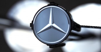 Nowy bolid Mercedesa odpalił (wideo)