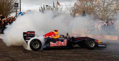 Vettel i Webber spalili gum pod fabryk Red Bulla
