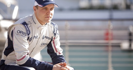 Testy dla młodych kierowców w Abu Zabi - dzień pierwszy