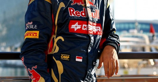 Testy dla młodych kierowców w Abu Zabi - dzień pierwszy