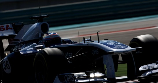 Testy dla młodych kierowców w Abu Zabi - dzień pierwszy