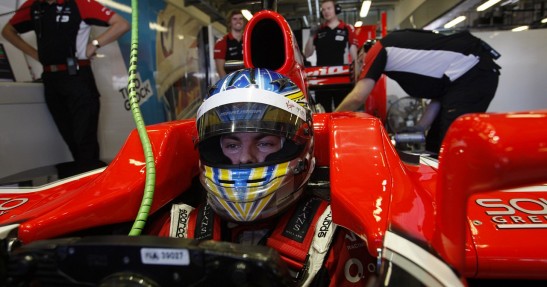 Testy dla młodych kierowców w Abu Zabi - dzień pierwszy