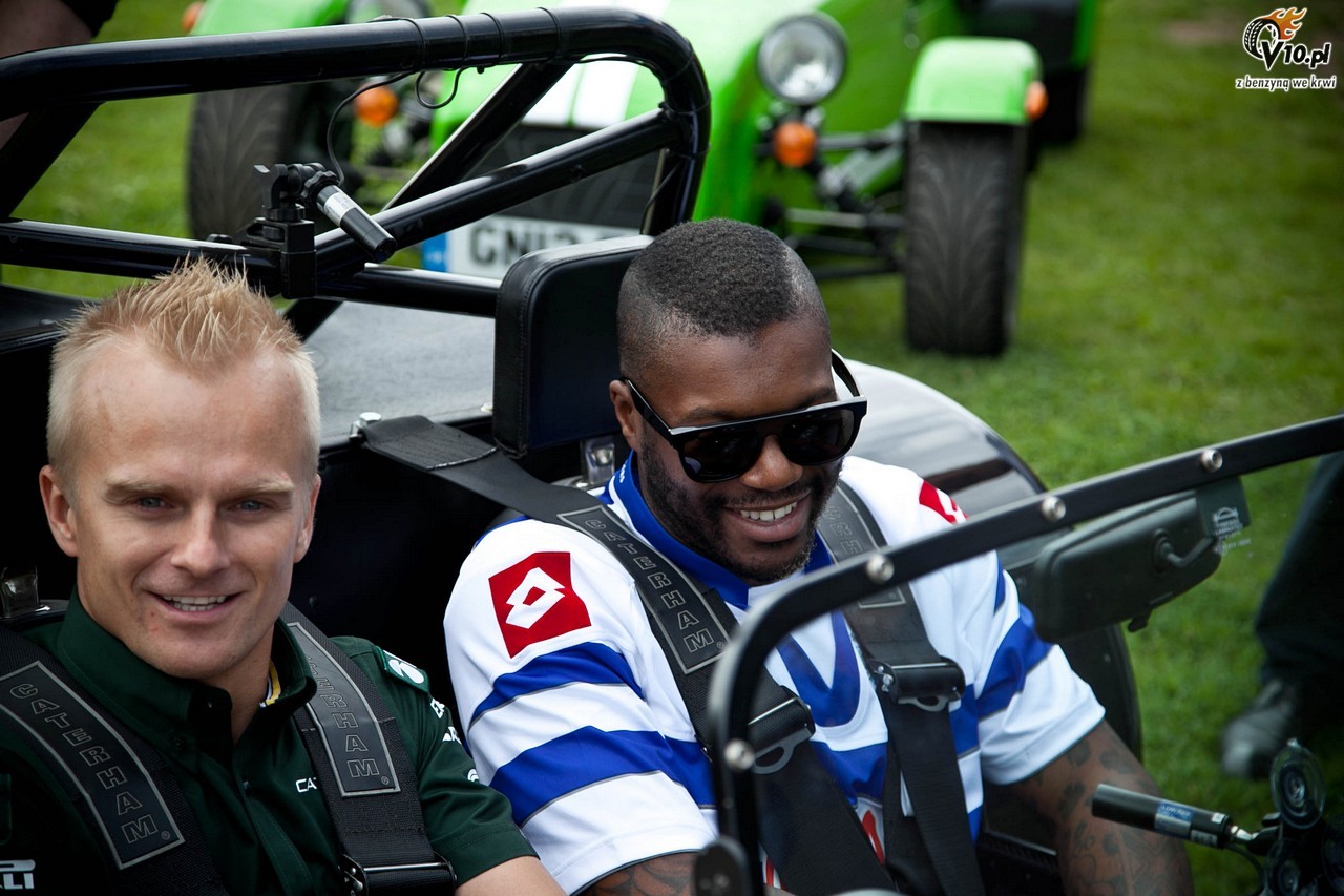 Spotkanie stajni Caterham z druyn Queen Park Rangers