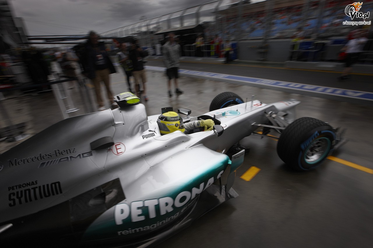 Schumacher: Bdziemy walczy o pite miejsce