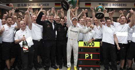 Mercedes dumny ze zwycięstwa. Red Bull czekał 5 lat, my 2.5