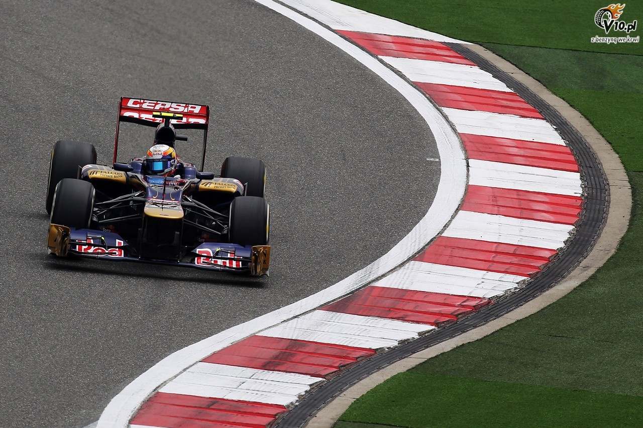 Vergne ruszy z alei serwisowej