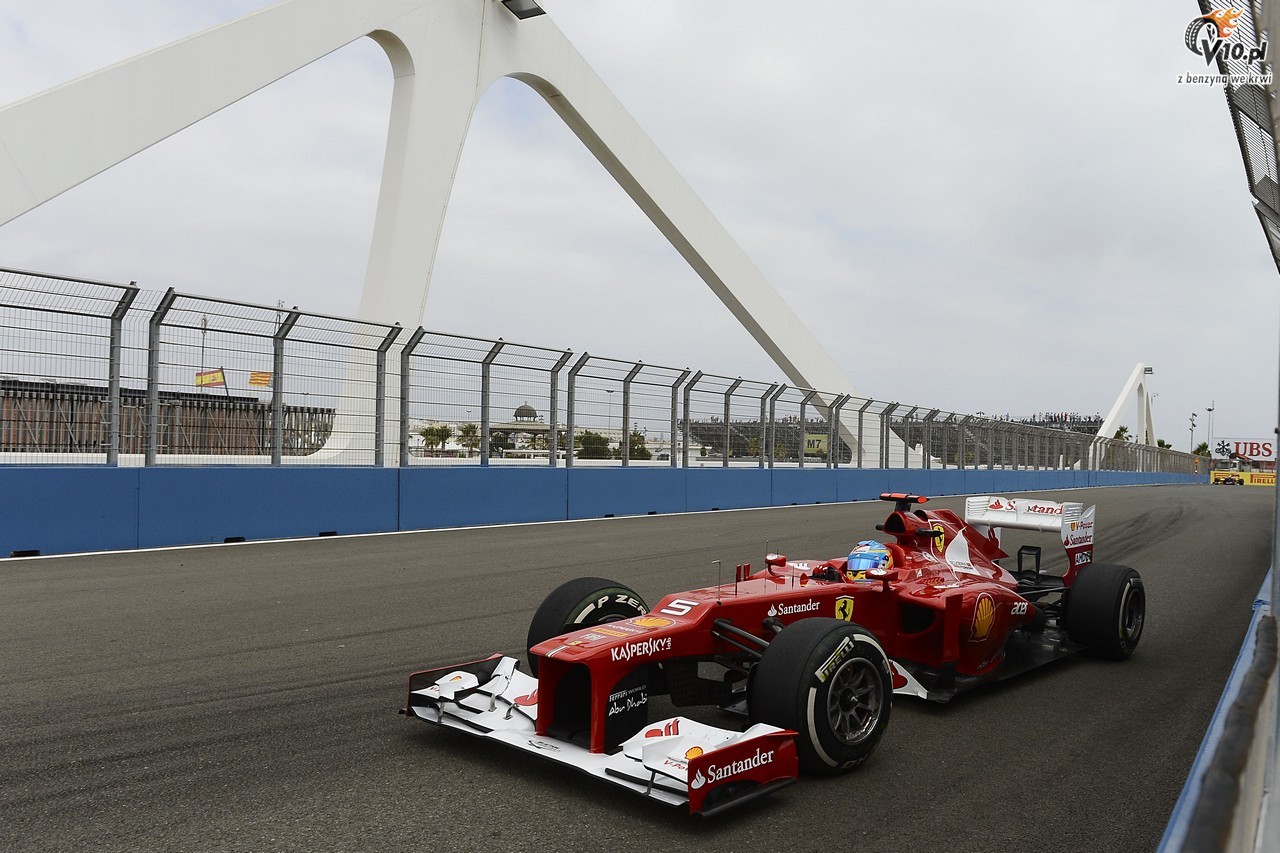 Alonso: Bylimy konkurencyjni tak samo, jak ostatnio. Przegralimy przez cinicie stawki