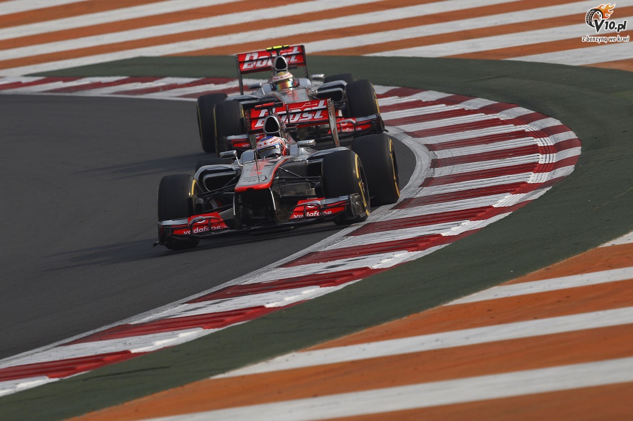 McLaren: Za bardzo uatwiamy Red Bullowi wygrywanie