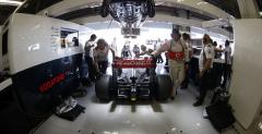 Hamilton zbiera dla Mercedesa szczegowe informacje o bolidzie McLarena?