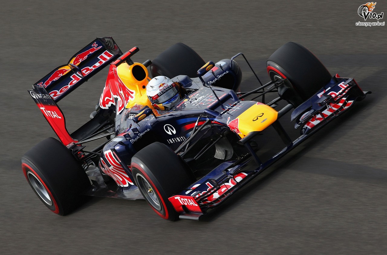 GP Korei - wycig: Vettel zdar opony, ale dowiz wygran i zosta nowym liderem generalki