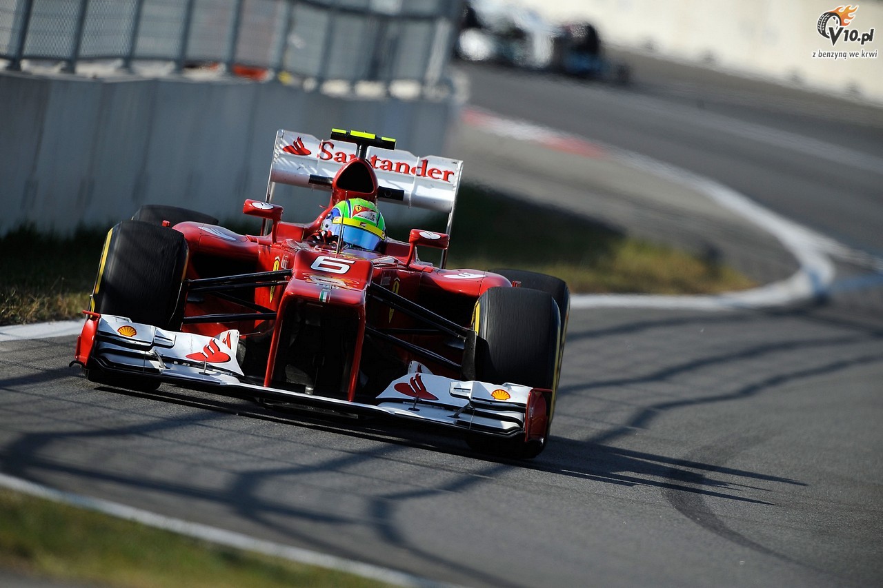Massa oficjalnie zostaje w Ferrari na sezon 2013