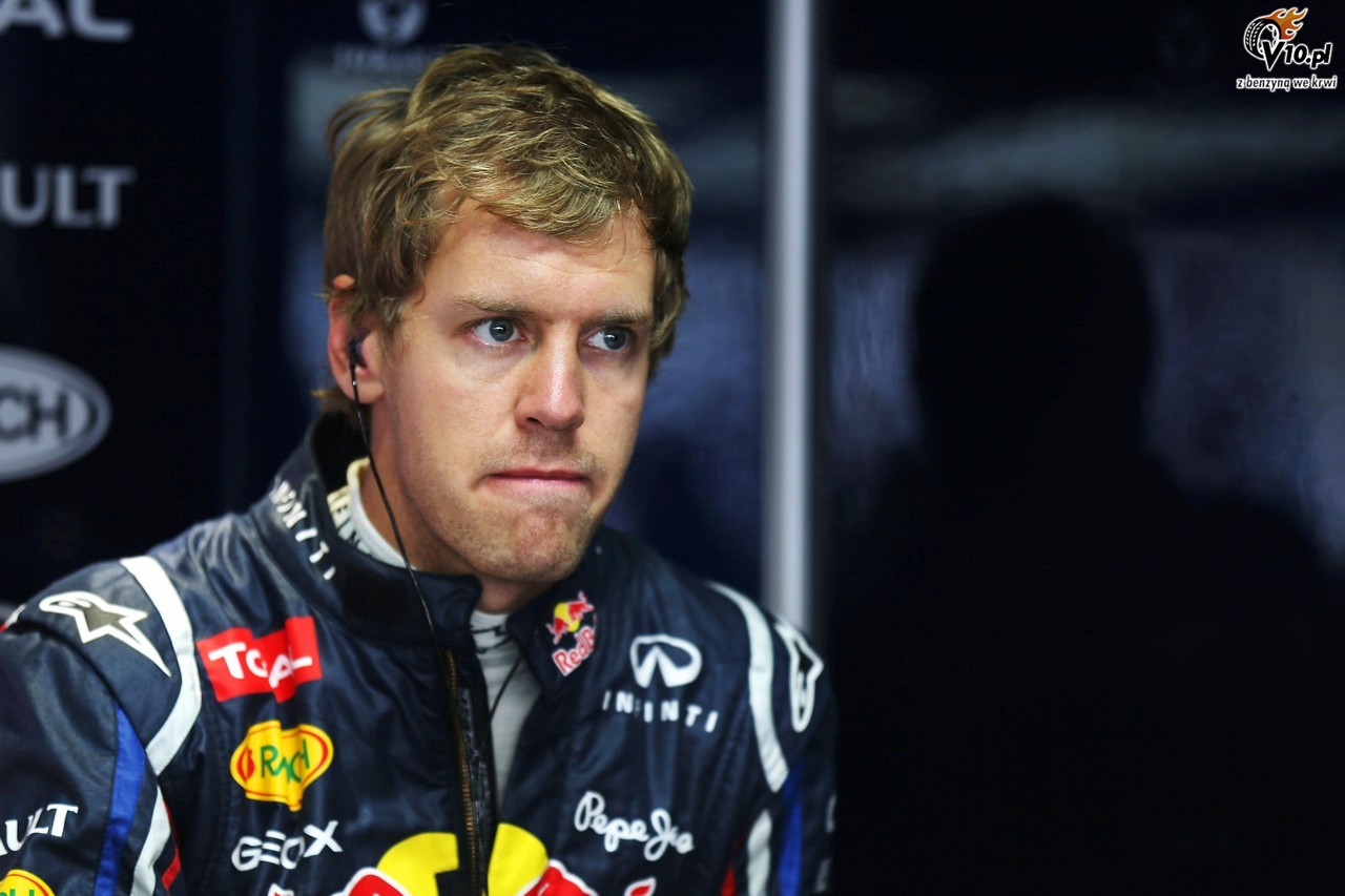 Vettel ukarany za wyprzedzenie Buttona poza torem. Straci 2. miejsce