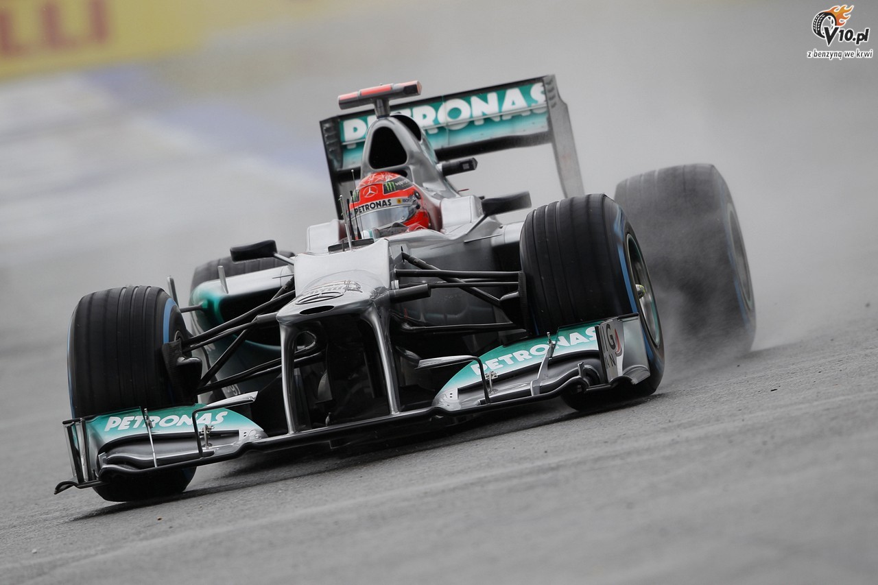 GP Niemiec - kwalifikacje: Alonso pokazuje klas na zalanym torze