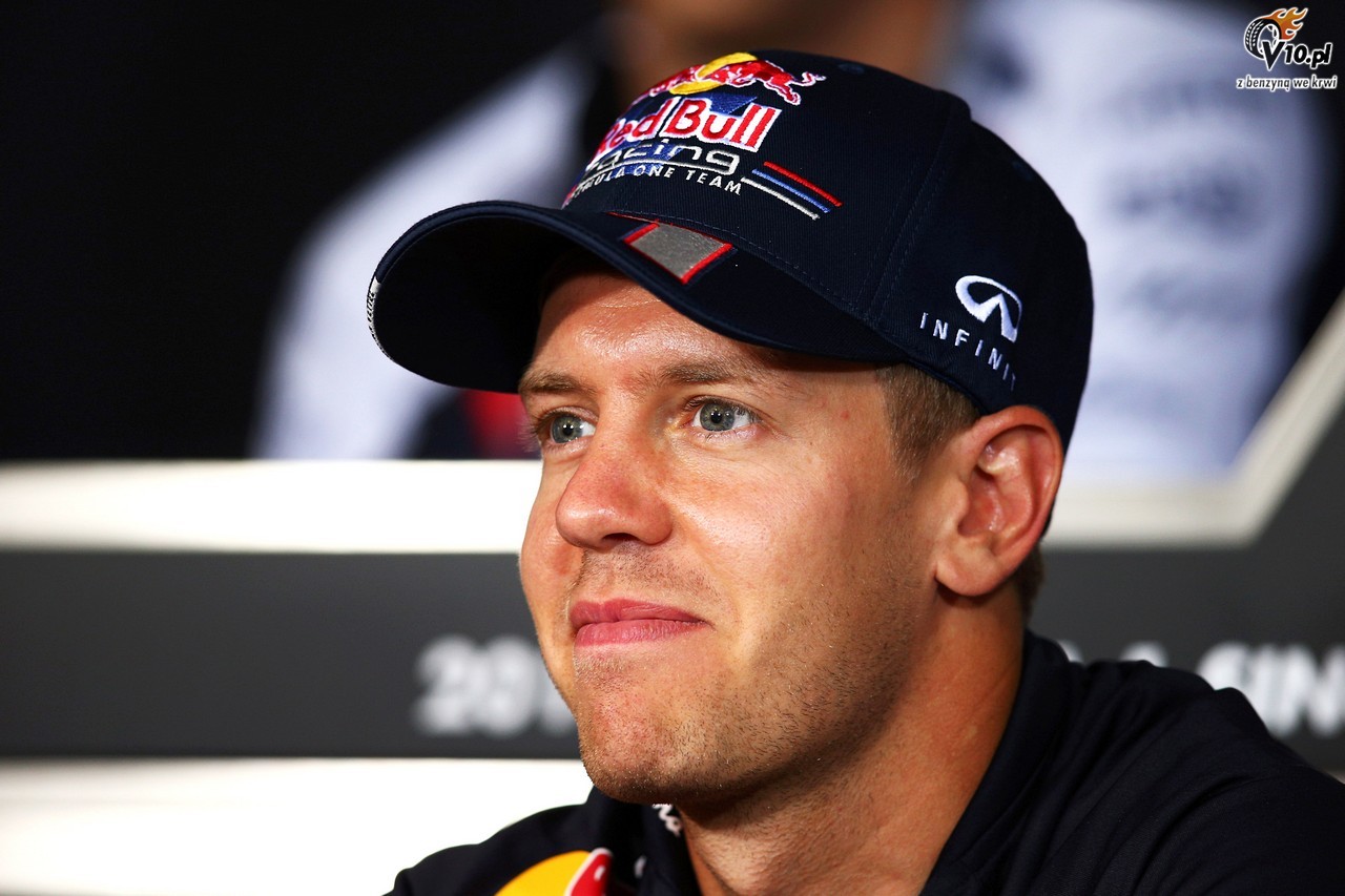 GP Singapuru - 1. trening: Vettel najszybszy