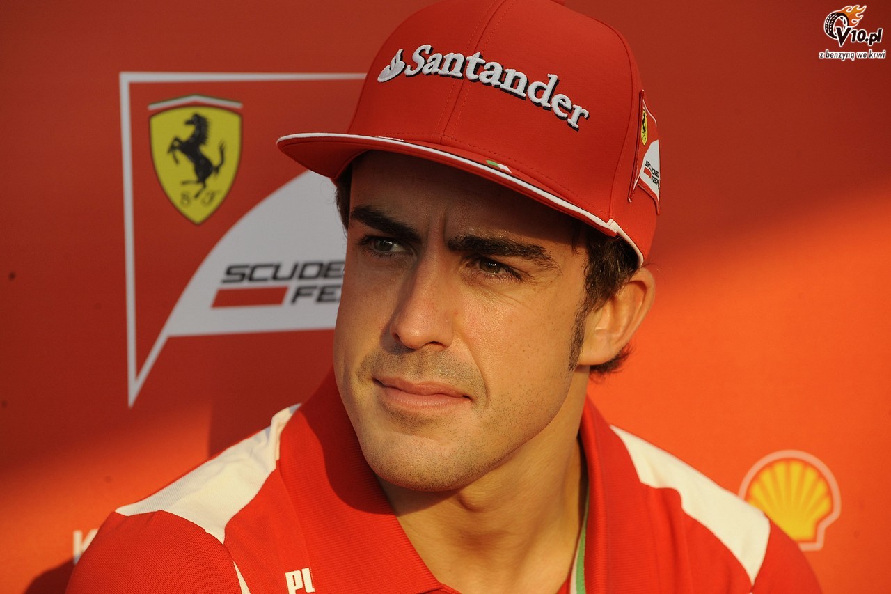 GP Singapuru - 1. trening: Vettel najszybszy