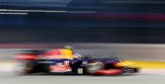 GP Singapuru - wycig: Vettel triumfatorem nocnej szarpaniny na Marina Bay