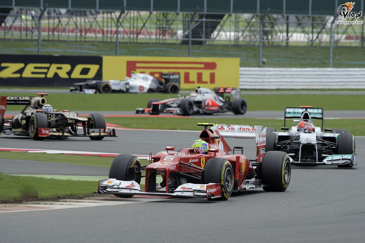 Webber: Negocjowaem z Ferrari