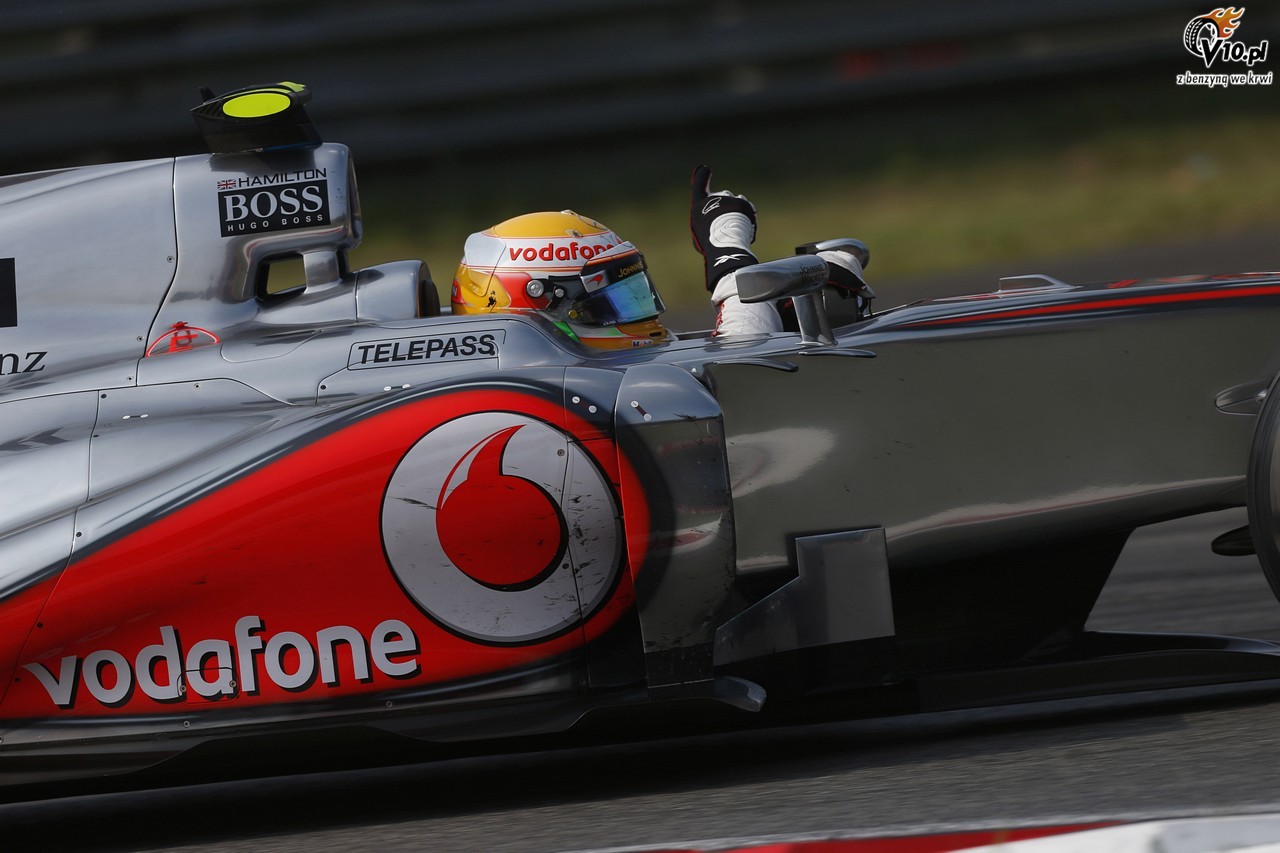 Alonso: Hamilton moe odej z McLarena