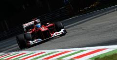 Alonso wniebowzity podium